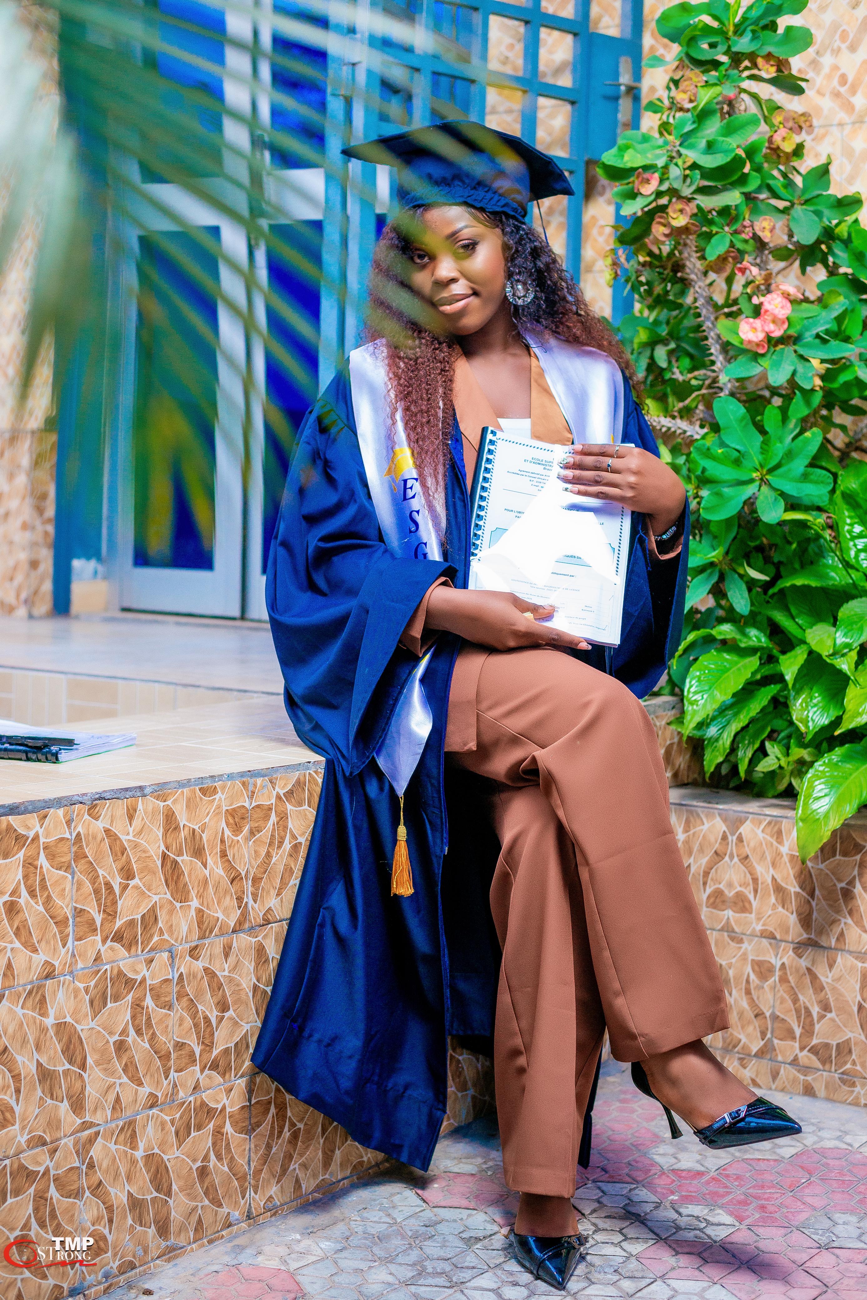 Ghislaina NGONKOLI
